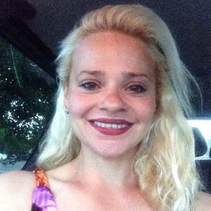 Meet your Posher, Eleanor